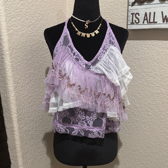 Forever the girl Chic Lace Ruffle Halter Blouse - Lavender and White - Picture 6 of 8